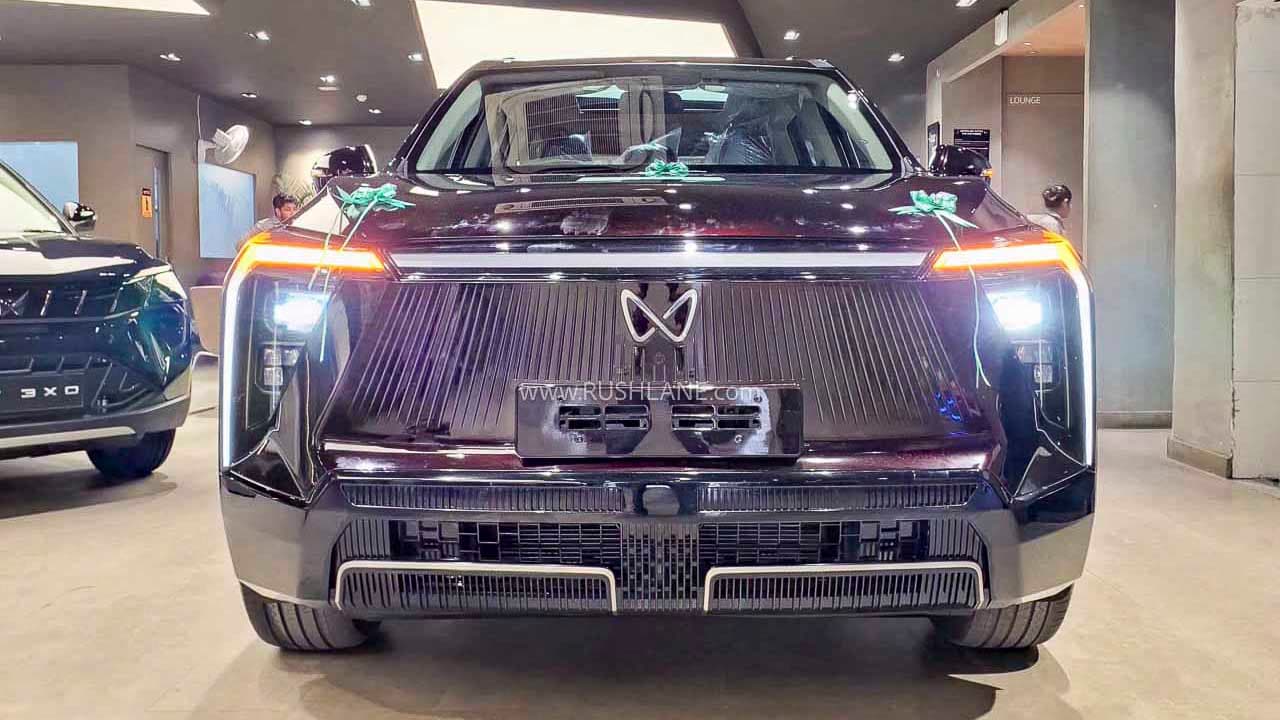 Mahindra and Tata Lead Indian EV Market with Dominant August 2026 Sales